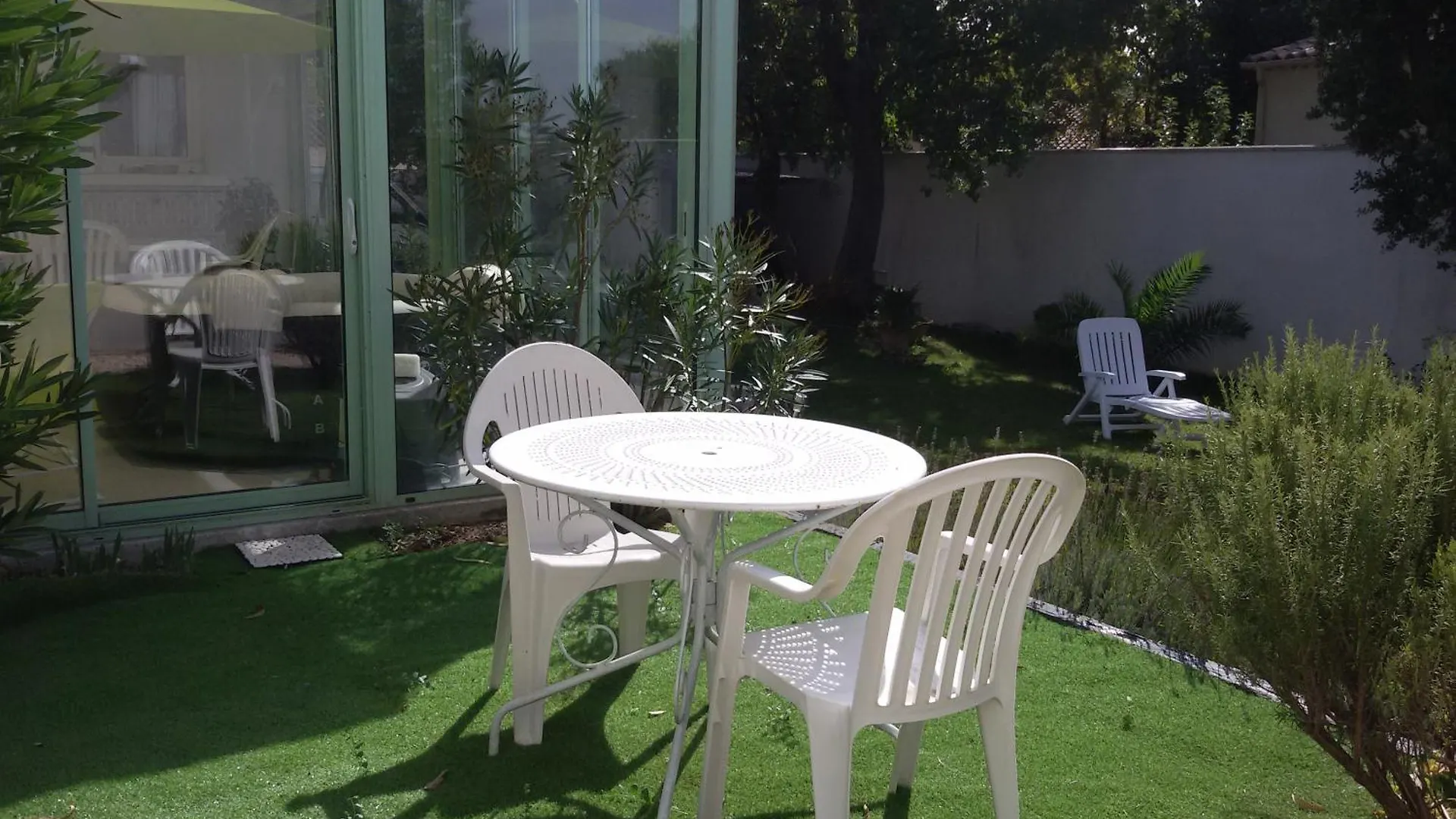 Holiday home Nice Flat With Jacuzzi And Garden Velleron